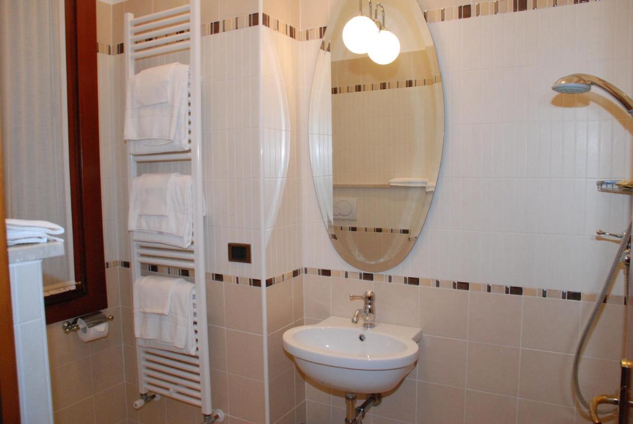 Hotel Vecia Brenta Mira Cameră foto
